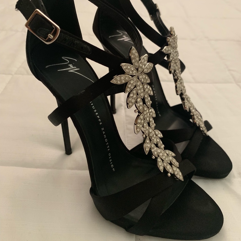 Stunning Giuseppe Zanotti heels